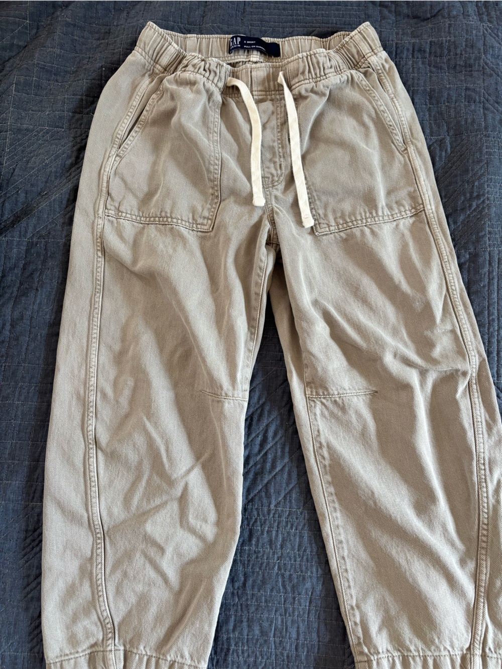 GAP Women’s Beige Drawstring Joggers